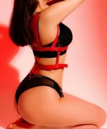 Нина, 21